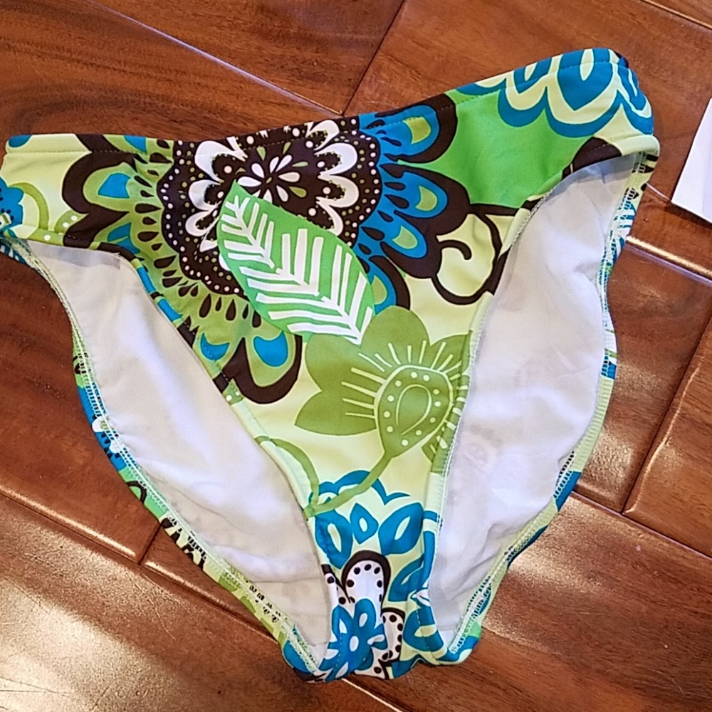 Green floral Bikini Bottoms by Sunsets brand NEW sz S